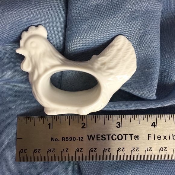 White Ceramic Rooster Napkin Rings Set of 4 - Picture 6 of 8